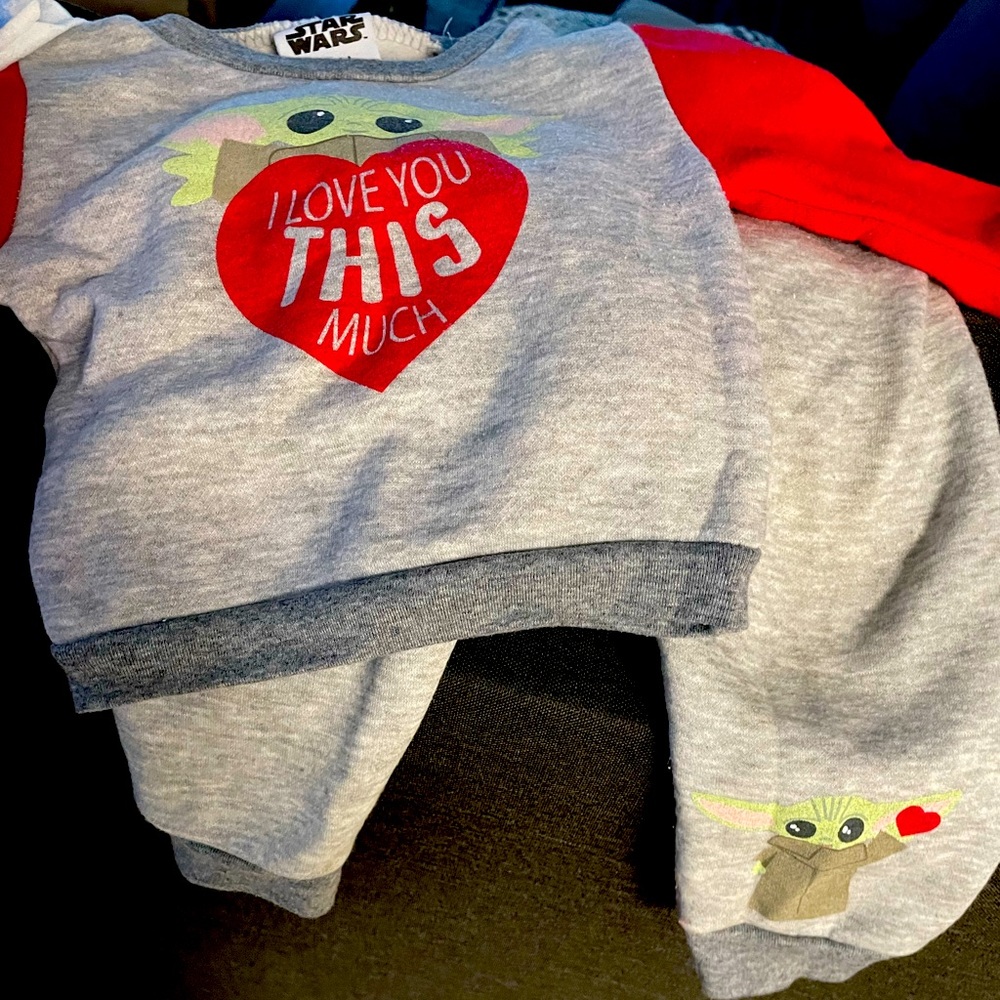 Star Wars baby yoda - baby sweatshirt & pants for baby!